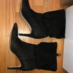 *Calvin Klein* LIKE NEW black Bethany  booties